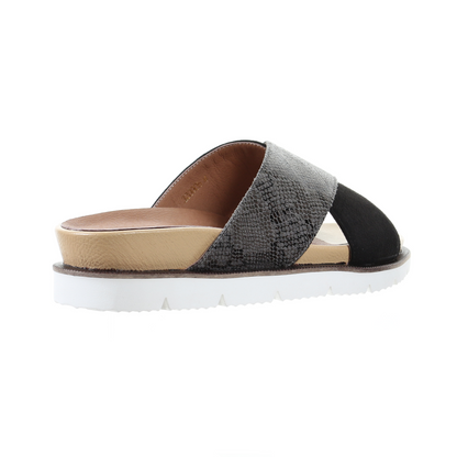 Cross strap comfort slipper