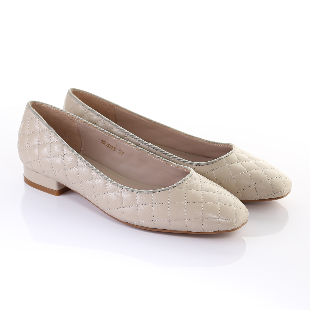 Classic Leather Square Toe Ballerina - (Light Beige)